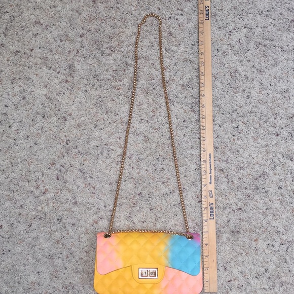 NWOT quilted jelly purse 👛. - Picture 4 of 8